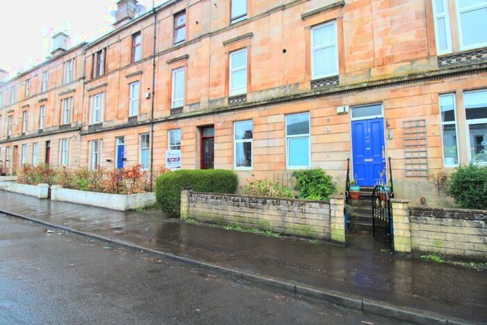 4 Bedroom Flat To Rent In Queen Mary Avenue, Queens Park, Glasgow, G42