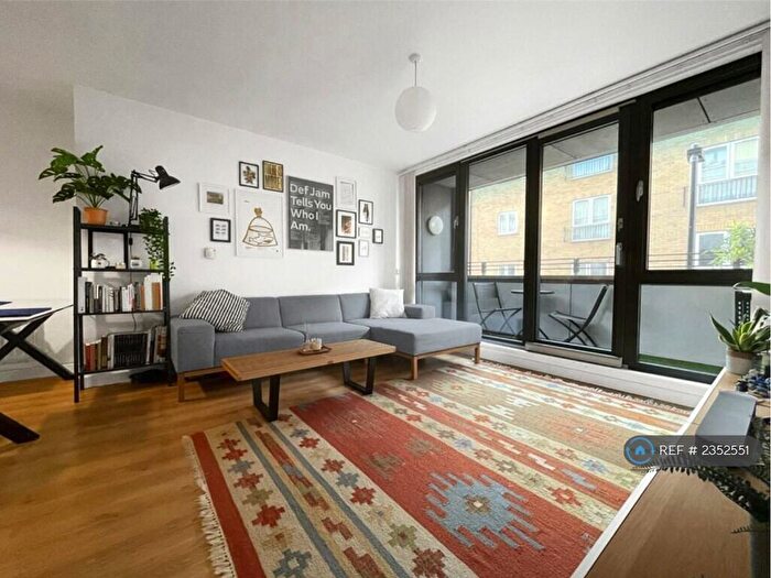 1 Bedroom Flat To Rent In Dimsdale Heights, London, E1