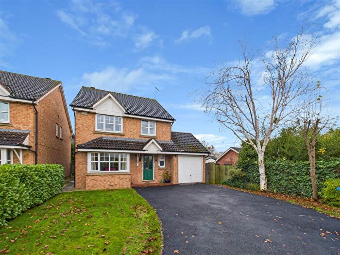 4 Bedroom Detached House For Sale In Fairfield View, Welton, HU15