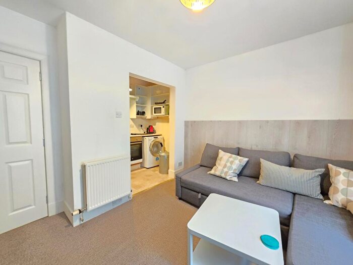 1 Bedroom Flat To Rent In Claremont Street, Aberdeen, AB10