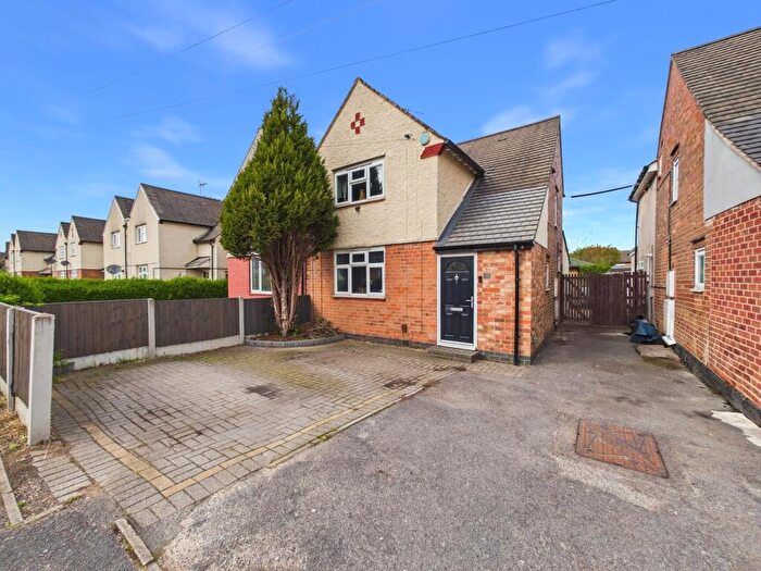 3 Bedroom Semi Detached House For Sale In Mortimer Street, Allenton, DE24