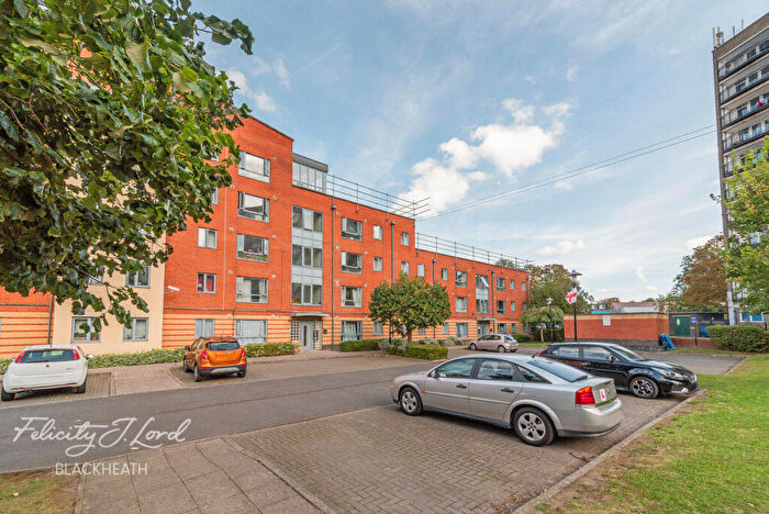 6 Bedroom Apartment For Sale In Dragoon Hall, London, SE18