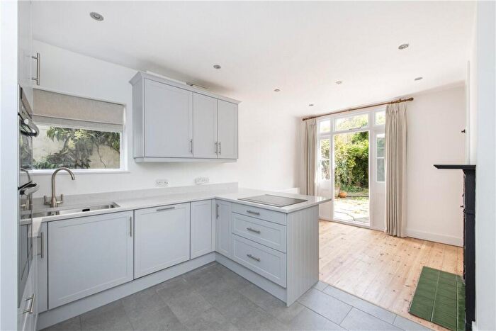 3 Bedroom Terraced House To Rent In Fernside Road, London, SW12