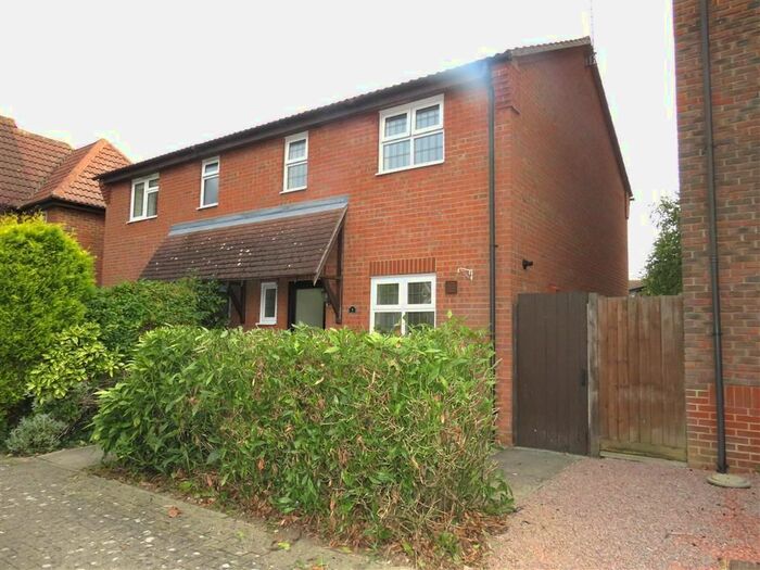 3 Bedroom Semi-Detached House To Rent In Stanstrete Field, Great Notley, Braintree, CM77