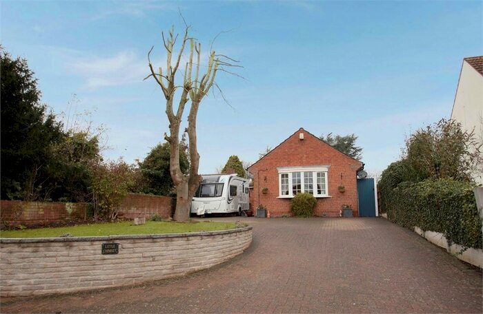 2 Bedroom Detached Bungalow For Sale In Hawksworth Road, Screveton, Nottingham, NG13