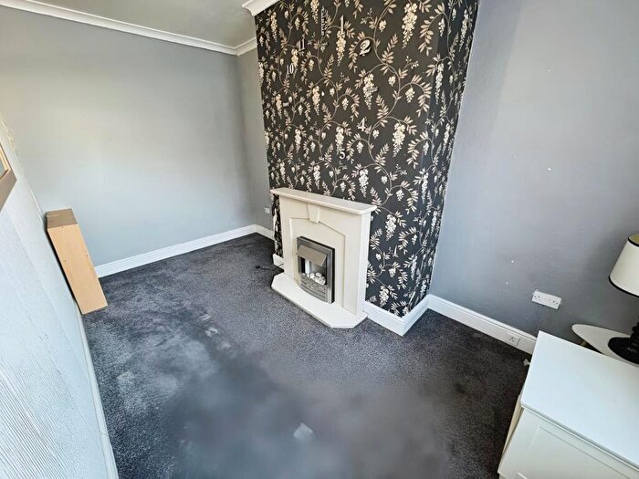 1 Bedroom Terraced House To Rent In Church Street, Crosland Moor, Huddersfield, West Yorkshire, HD4