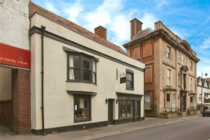 5 Bedroom Semi-Detached House To Rent In High Street, Devizes, Wiltshire, SN10