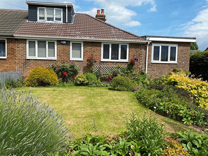 3 Bedroom Semi Detached House For Sale In Moorside Road, Kirkheaton, Huddersfield, HD5
