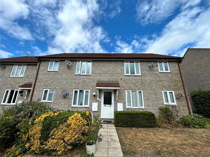 1 Bedroom Flat To Rent In Abbey Close, Curry Rivel, Langport, Somerset, TA10