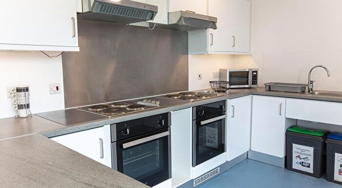 1 Bedroom Flat To Rent In East Sands, St Andrews, KY16