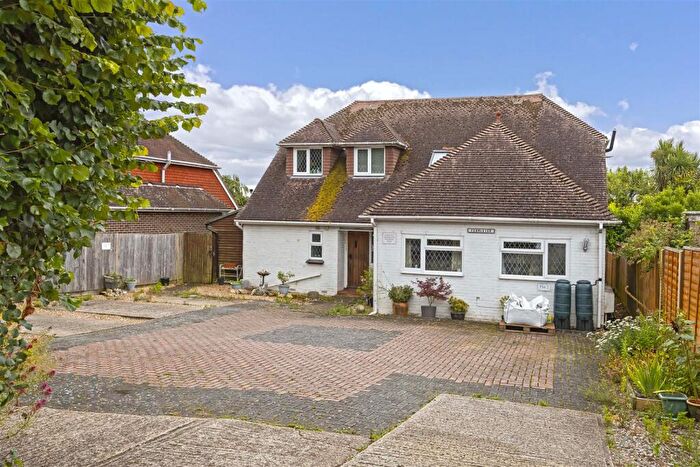 1 Bedroom Apartment To Rent In Crockhurst Hill, Worthing, BN13