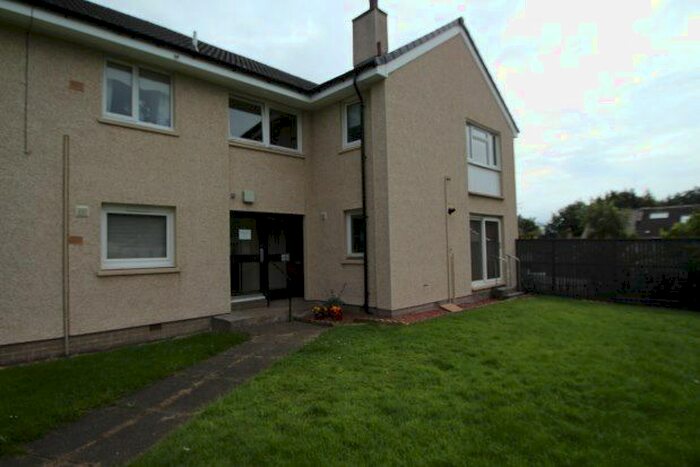 1 Bedroom Flat To Rent In Maxwellton Road, Glasgow, G74