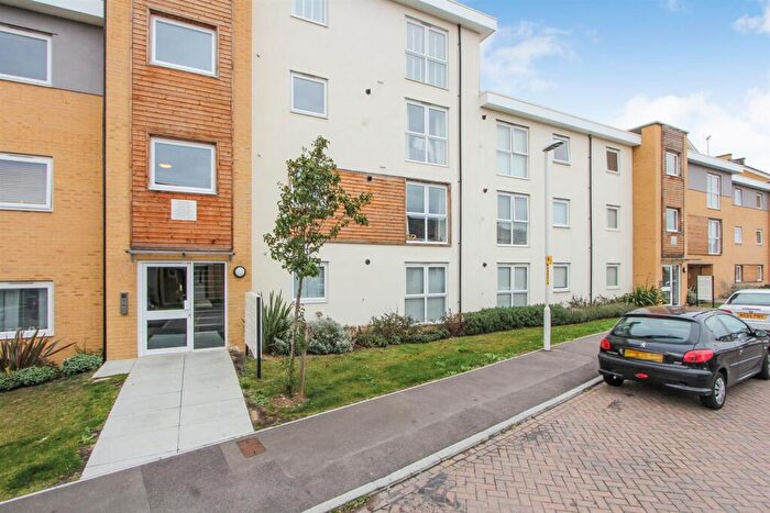 1 Bedroom Apartment For Sale In Olympia Way, Whitstable, Kent, CT5