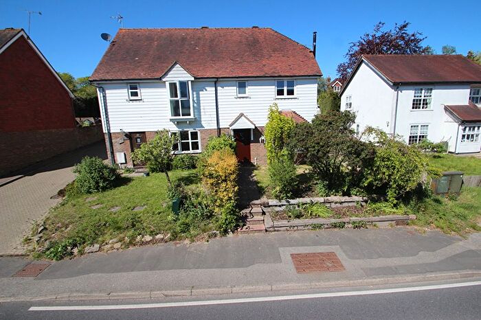 3 Bedroom Semi-detached House For Sale In Heathfield Road, Burwash Weald, TN19