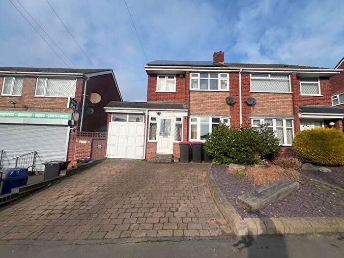 3 Bedroom Property To Rent In Mill Crescent, Kingsbury, Tamworth, B78