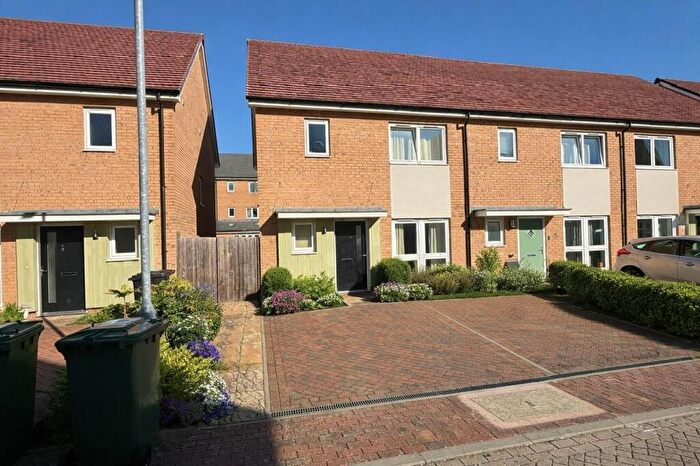 3 Bedroom Terraced House For Sale In Anderson Drive, Peterborough, PE3