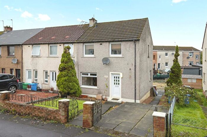 2 Bedroom End Of Terrace House For Sale In Inzievar Terrace, Oakley, KY12