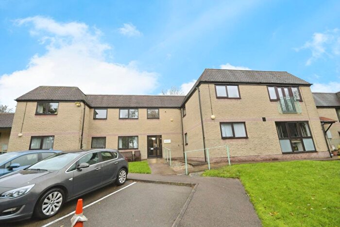 1 Bedroom Flat To Rent In High Street, Chesterfield, Old Whittington, S41