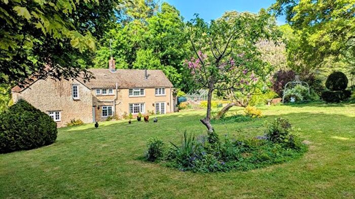 3 Bedroom Cottage To Rent In Laundry Lane, Sandford St Martin, OX7