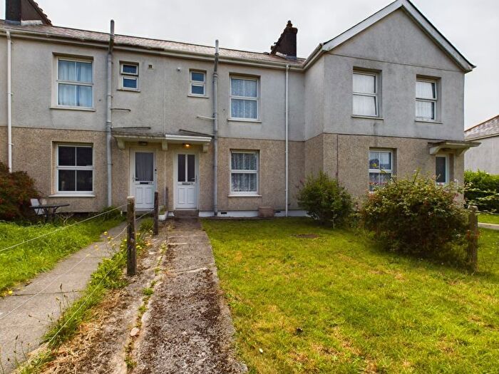 2 Bedroom Property To Rent In Murdoch Close, Redruth, TR15