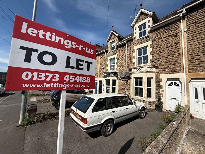 4 Bedroom Property To Rent In The Butts, Frome, Somerset, BA11