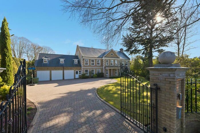 6 Bedroom Detached House To Rent In Cobham, KT11