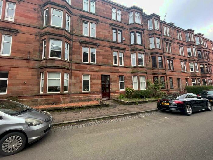 1 Bedroom Flat To Rent In Dundrennan Road, Glasgow, G42