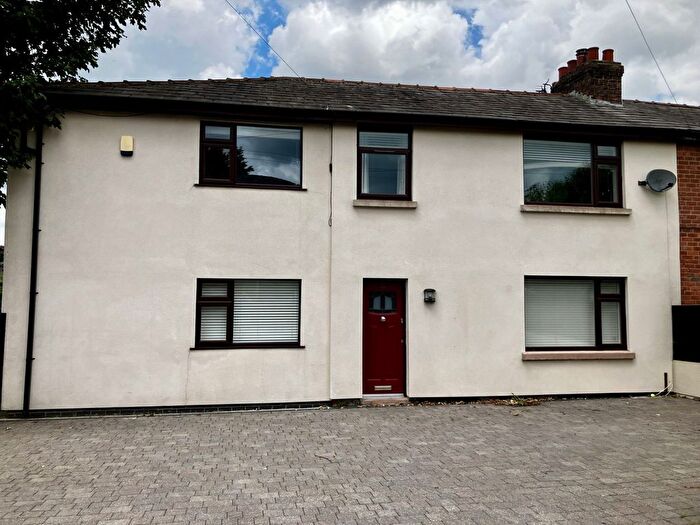 4 Bedroom Semi-Detached House For Sale In Bull Hill Crescent, Radcliffe, Manchester, M26