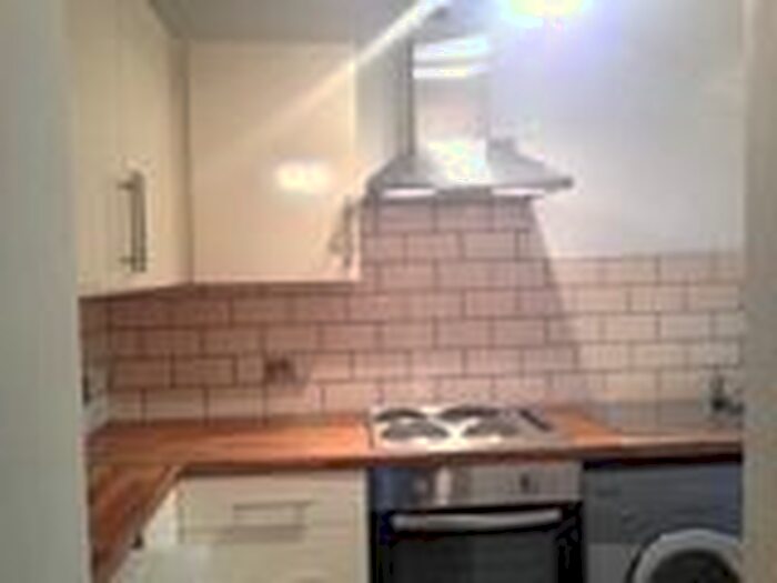 1 Bedroom Flat To Rent In Durning Road, Liverpool, L7