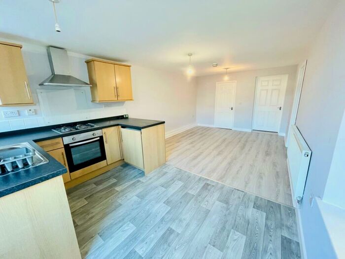 1 Bedroom Flat To Rent In Margaret Street, Abercynon, Mountain Ash, CF45