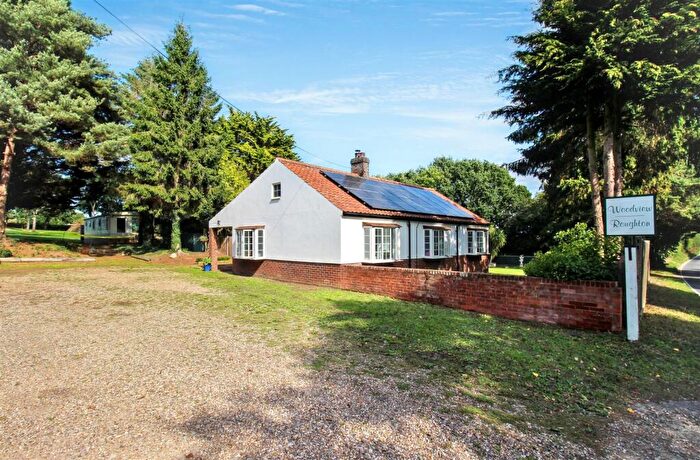 3 Bedroom Detached Bungalow For Sale In Thorpe Market Road, Roughton, NR11