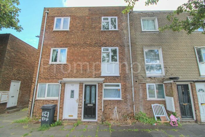2 Bedroom Property To Rent In Copenhagen Close, Luton, LU3