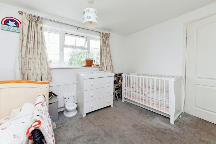 2 Bedroom Detached House For Sale In River Mead, Hitchin, North Hertfordshire, SG5