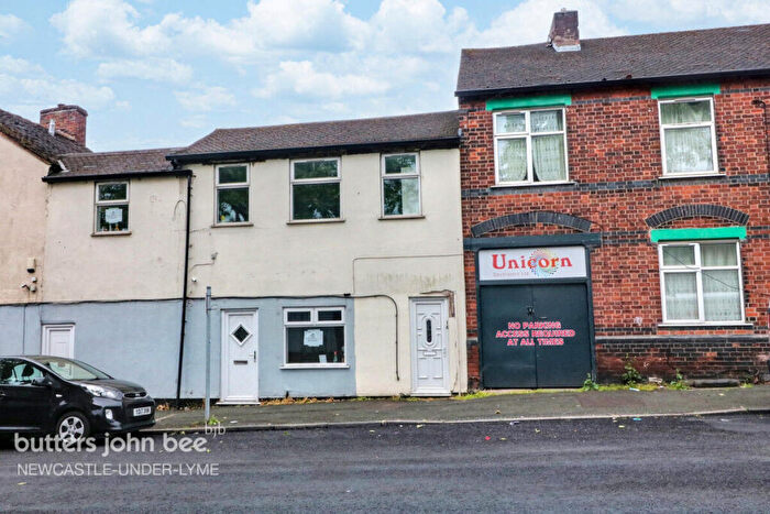 2 Bedroom Apartment To Rent In Albert Street, Newcastle, ST5