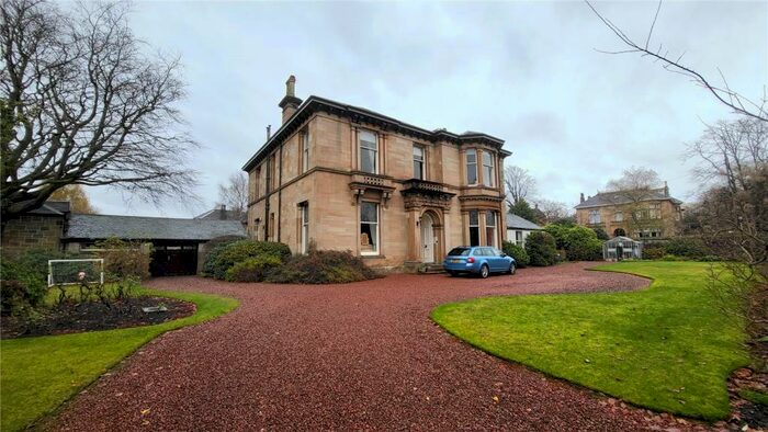 3 Bedroom Flat To Rent In St Andrews Drive, Pollokshields, Glasgow, G41