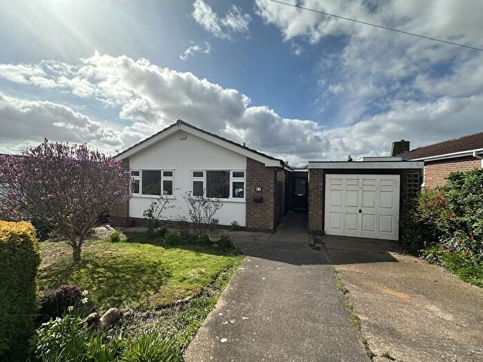 3 Bedroom Detached Bungalow To Rent In Olive Grove, Burton Joyce, Nottingham, NG14