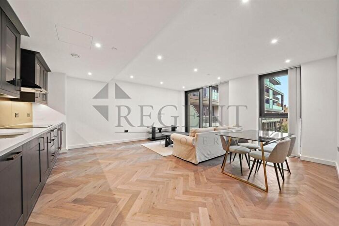2 Bedroom Apartment To Rent In Merino Gardens, London Dock, E1W
