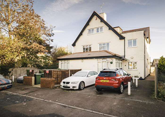 2 Bedroom Apartment For Sale In Ryefield Road, Ross-on-Wye, Herefordshire, HR9