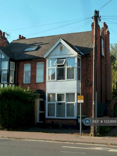 5 Bedroom Semi-Detached House To Rent In Queens Road, Beeston, Nottingham, NG9
