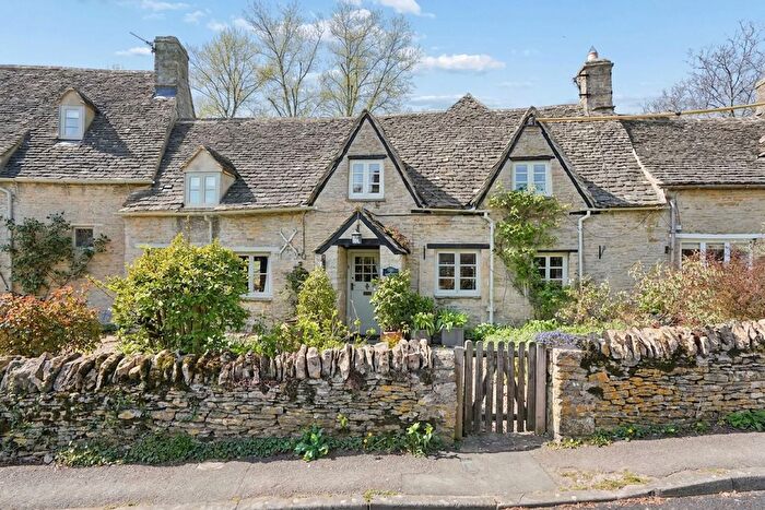 2 Bedroom Terraced House For Sale In Witney Lane, Leafield, OX29