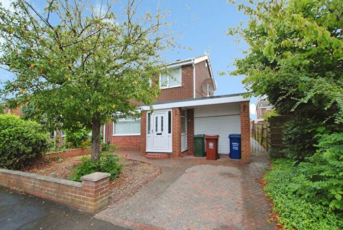 3 Bedroom Semi-Detached House To Rent In Beaminster Way, Newcastle Upon Tyne, NE3
