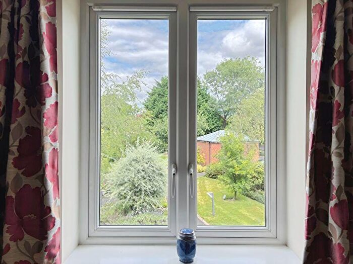 1 Bedroom Retirement Property For Sale In North Road, Newcastle Upon Tyne, NE20