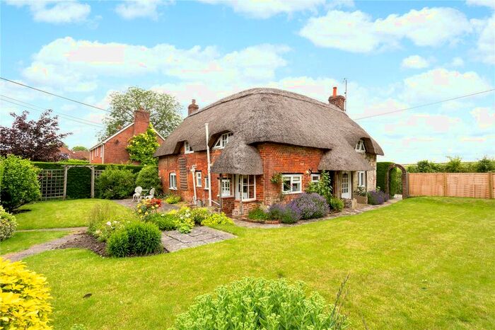 3 Bedroom Detached House For Sale In The Drove, Bishopstone, Salisbury, SP5