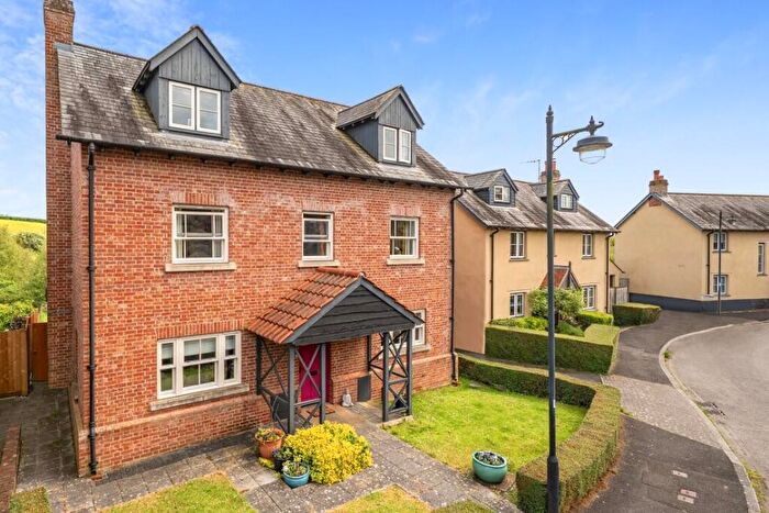 5 Bedroom Detached House For Sale In Landunvez Place, Bradninch, Exeter, EX5