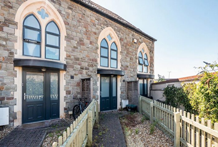 3 Bedroom Terraced House For Sale In Vivian Street, Bristol, Somerset, BS3