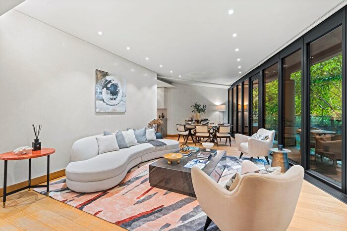 2 Bedroom Flat For Sale In Knightsbridge, Knightsbridge, London, SW1X