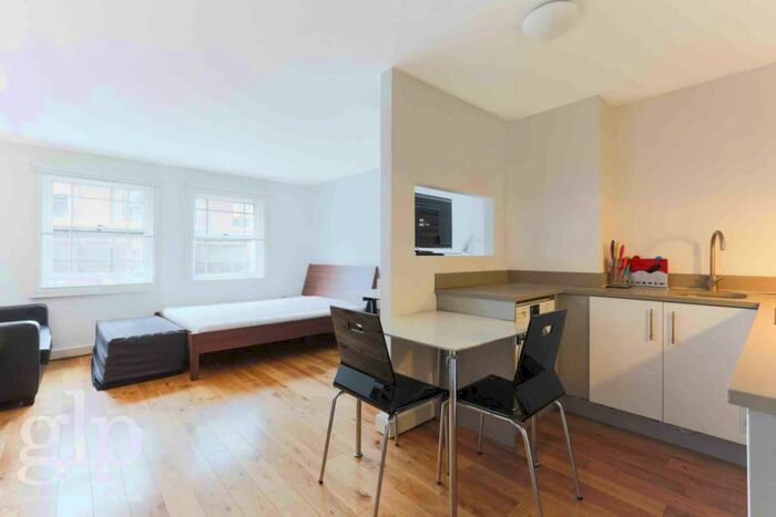Studio To Rent In York Way, Kings Cross, N1