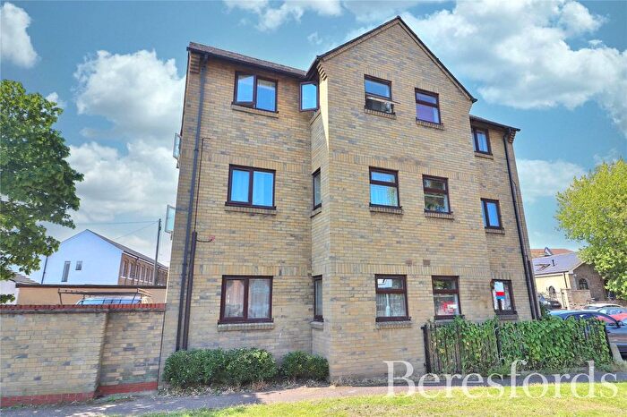 1 Bedroom Flat To Rent In Mildmay Road, CM2