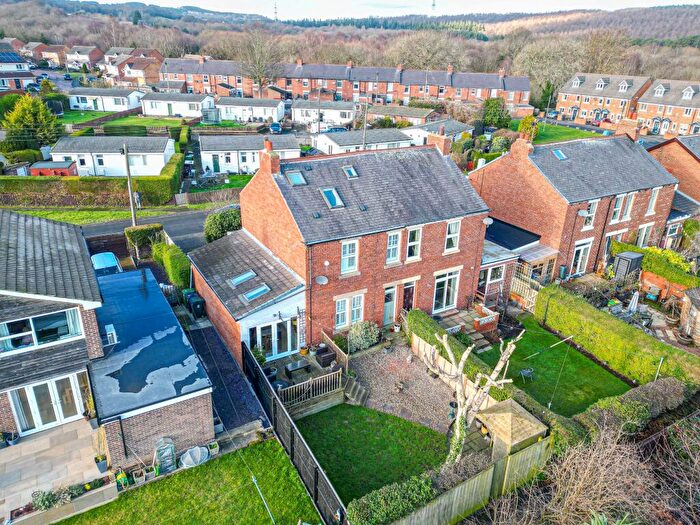 4 Bedroom Semi Detached House For Sale In East View, Highfield, Rowlands Gill, NE39