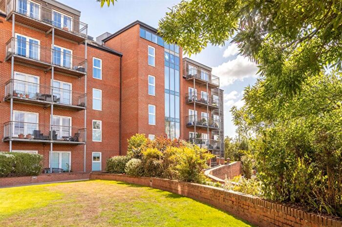 1 Bedroom Flat For Sale In St. Marys Road, Market Harborough, LE16
